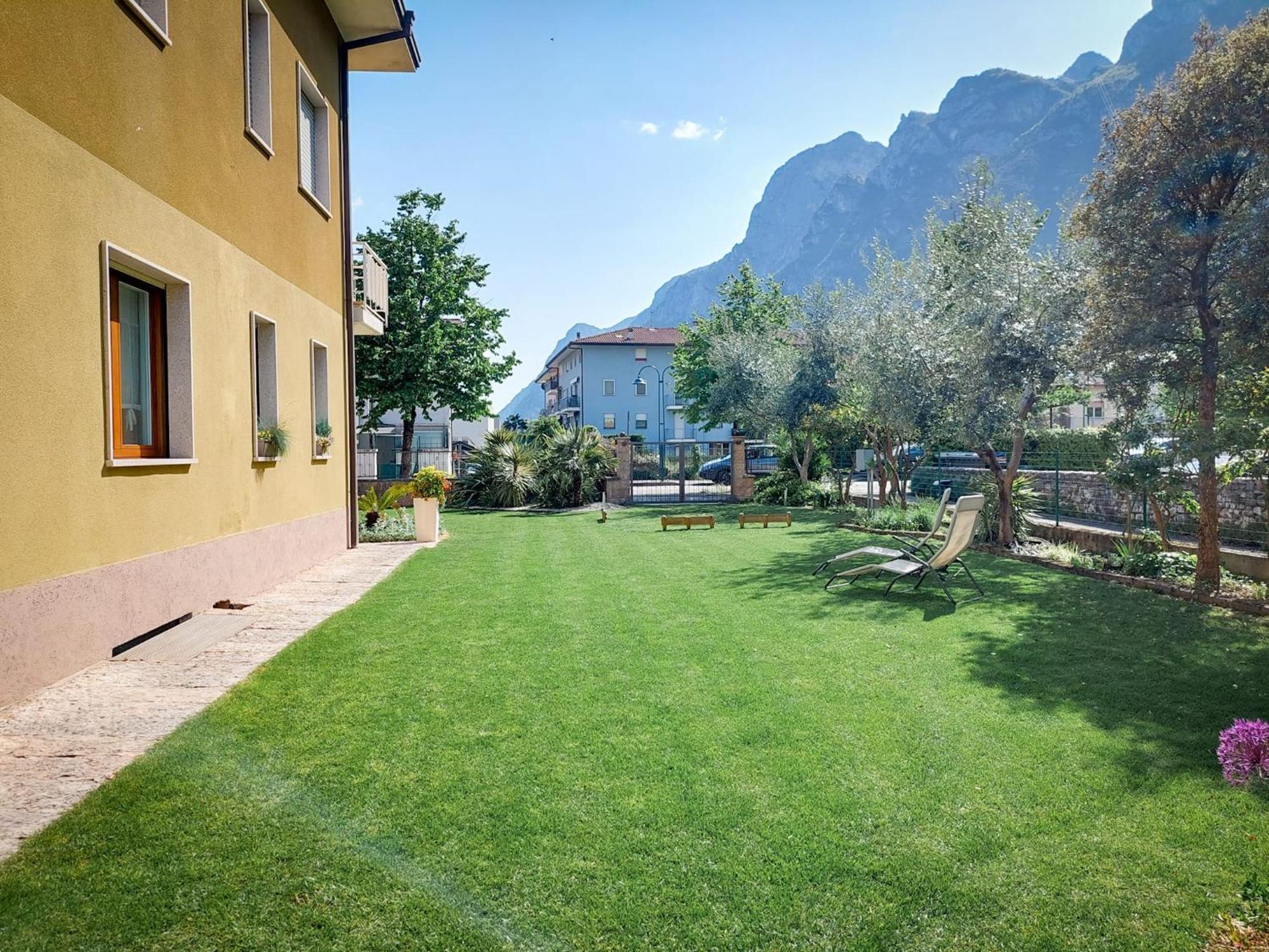 Villa Citrus Рива-дель-Гарда Экстерьер фото